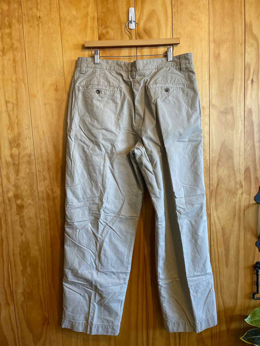 Size 36x32 Eddie Bauer Men's Pants