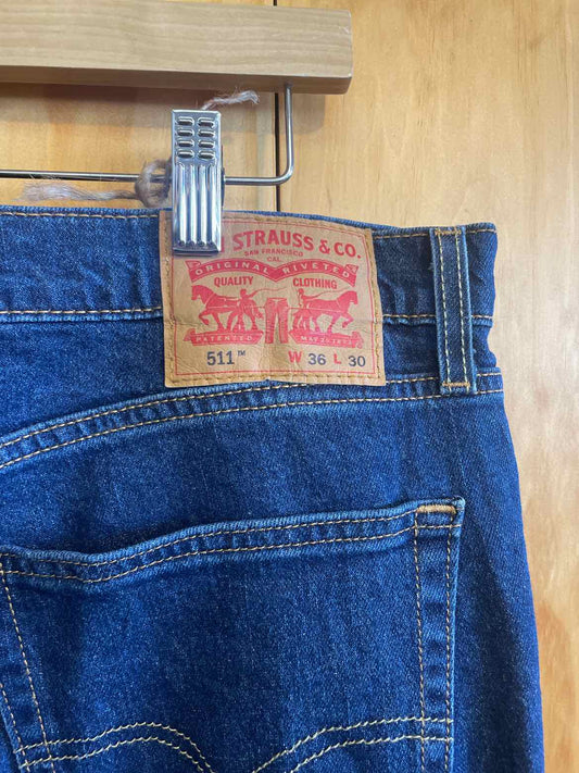 Size 36 Levi's Men's Jeans