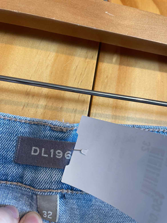 Size 32 DL1961 Women's Jeans