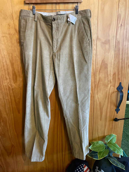 Size 36 L.L. Bean Men's Pants