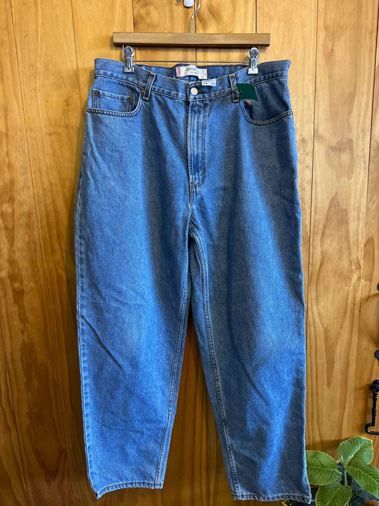 Size 38 Levi Strauss & Co. Men's Jeans
