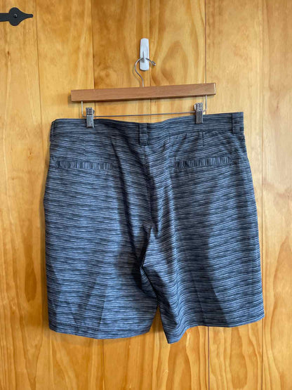 Size 38 PGA Tour Men's Shorts