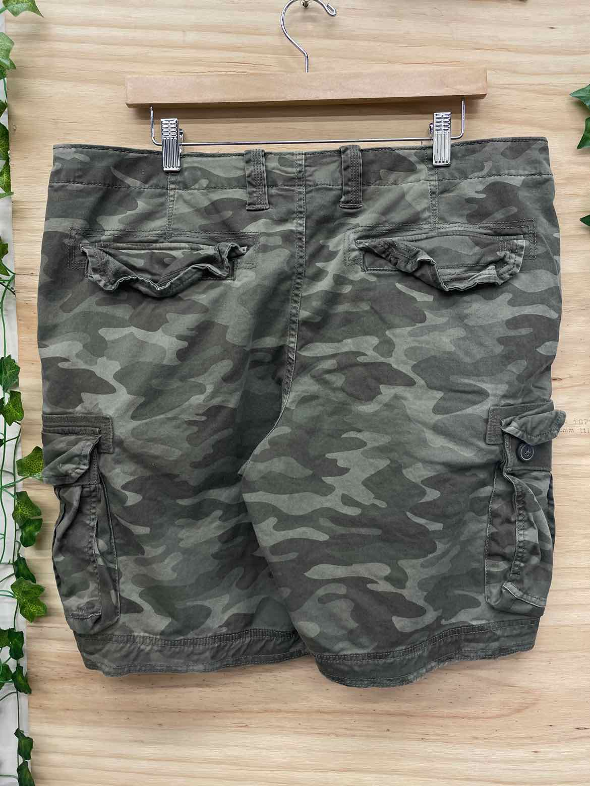 Size 38 George Men's Shorts