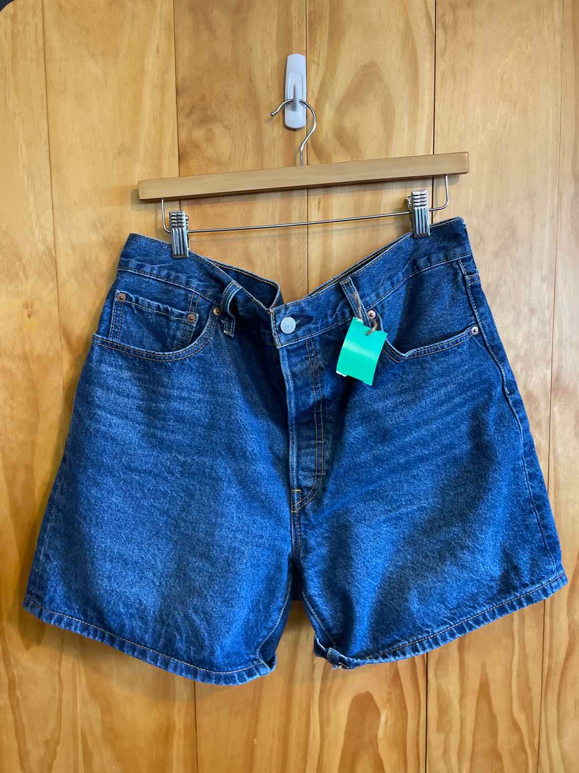 Size 34 Levi's Men's Shorts