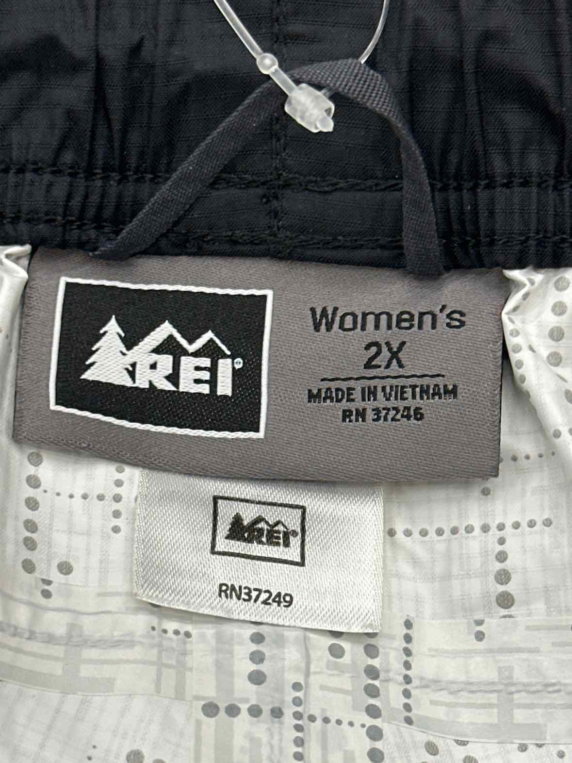 Size 2X REI Black Women's Rain Pants