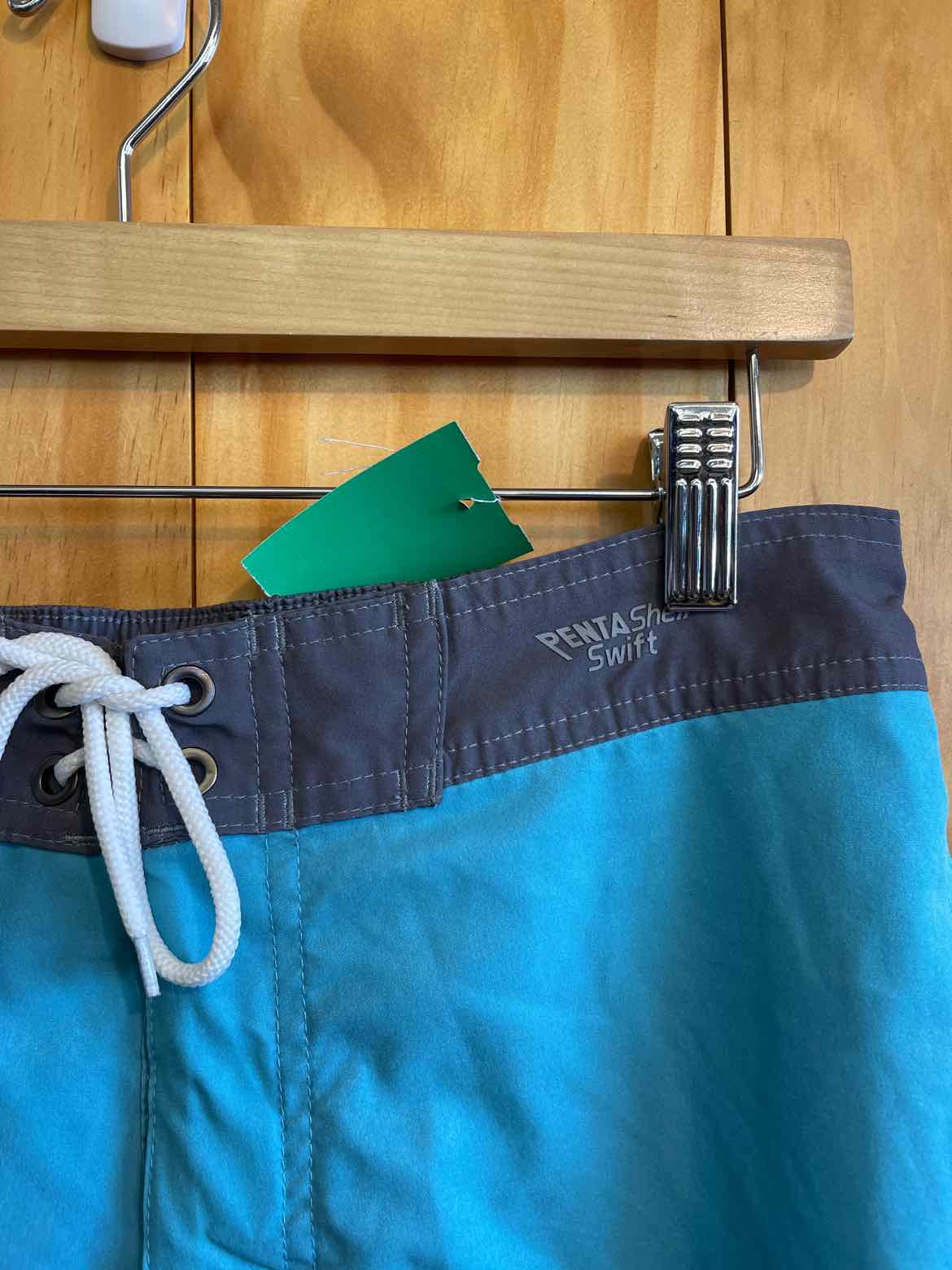 Size 30 Axesea Men's Swim Trunks
